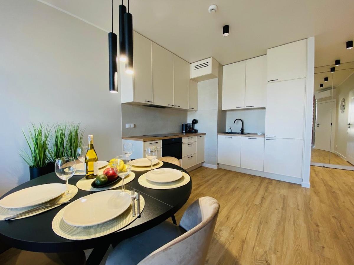 Apartamenty S&S Chlebova Gdansk Z Widokiem Na Rzeke Motlawe, Stare Miasto Gdańsk Exterior foto