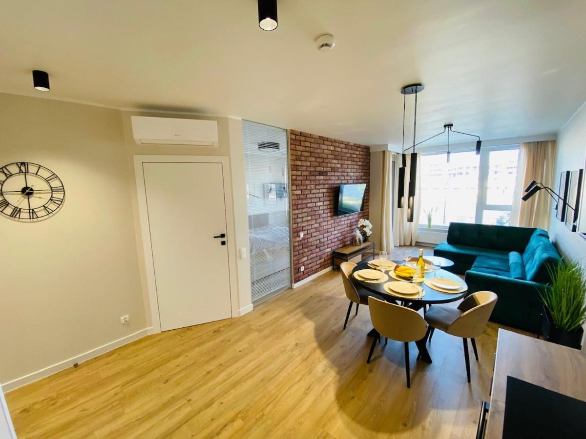 Apartamenty S&S Chlebova Gdansk Z Widokiem Na Rzeke Motlawe, Stare Miasto Gdańsk Exterior foto