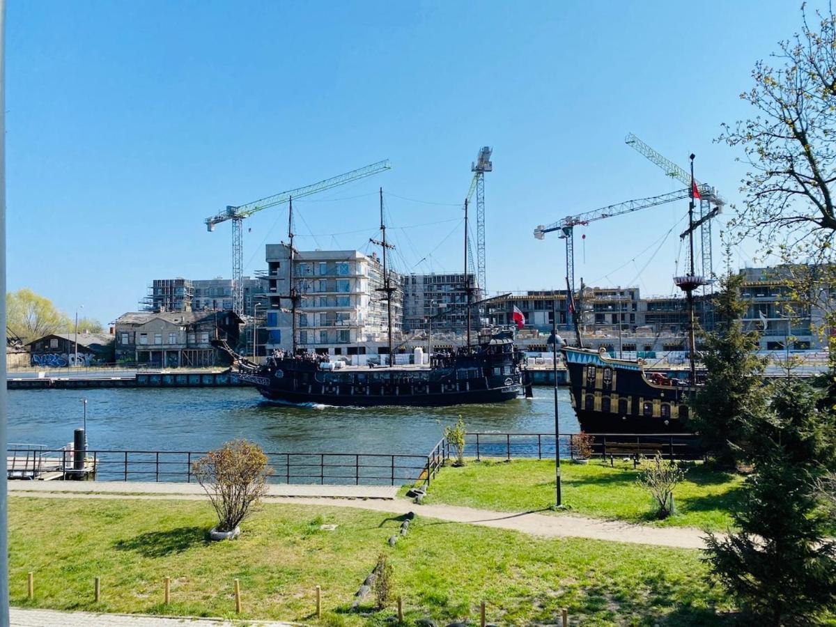 Apartamenty S&S Chlebova Gdansk Z Widokiem Na Rzeke Motlawe, Stare Miasto Gdańsk Exterior foto