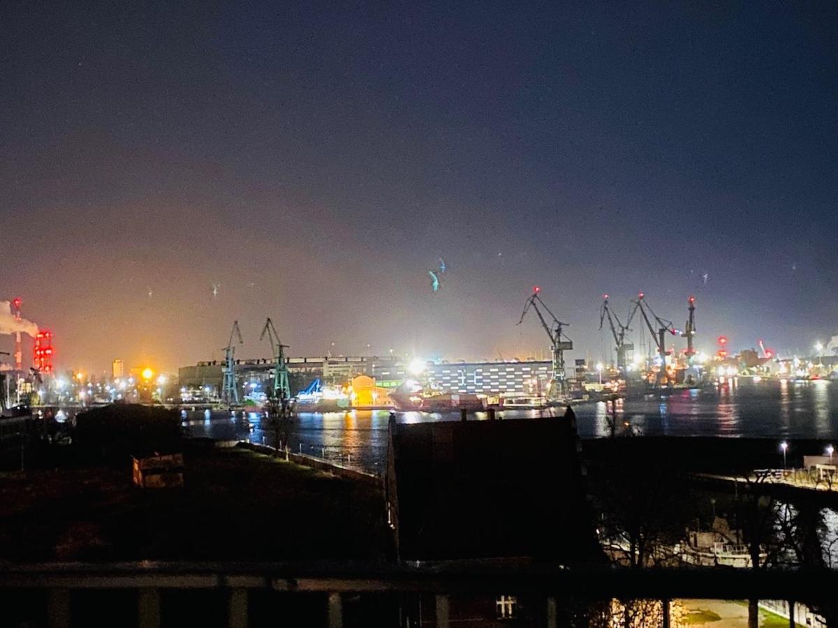 Apartamenty S&S Chlebova Gdansk Z Widokiem Na Rzeke Motlawe, Stare Miasto Gdańsk Exterior foto